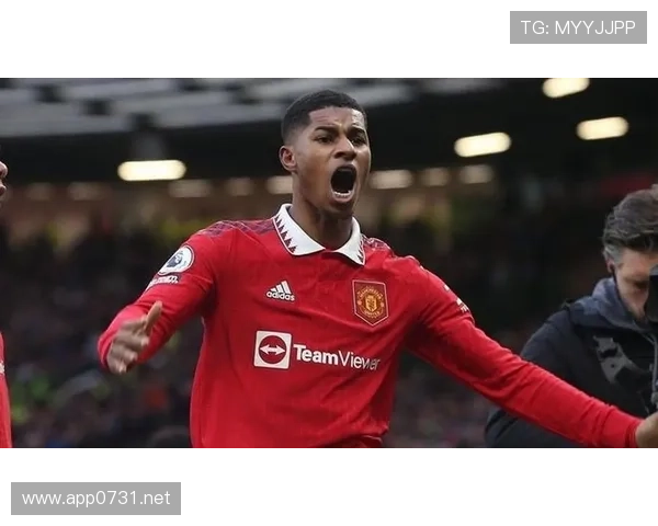 拉什福德对阵顶级后卫的速度优势解析