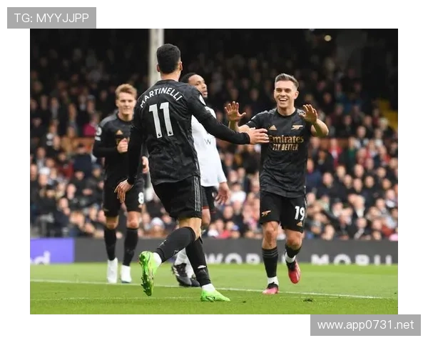 特罗萨德对阵曼城的关键表现解析：强队属性如何体现