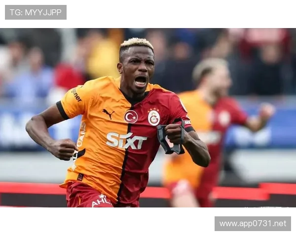 奥斯梅恩与弗拉霍维奇:传统9号的两种演绎方式解析 奥斯梅恩与弗拉霍维奇:传统9号的两种演绎方式解析